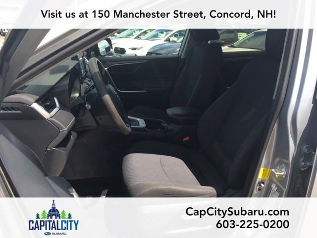 Used 2019 Toyota RAV4 LE w/ Carpet Mat Package AWD/4WD image 15