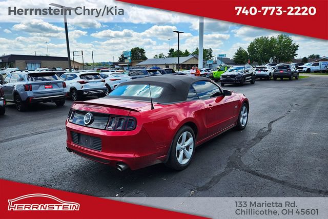 Used 2013 Ford Mustang GT RWD image 16