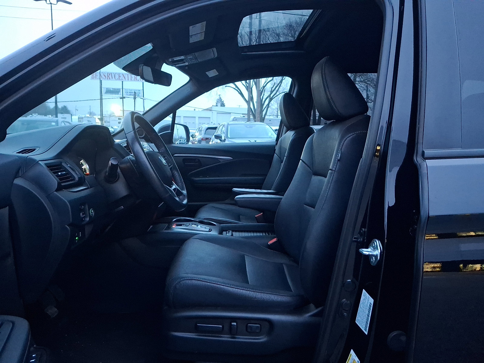 Used 2023 Honda Passport EX-L image 13