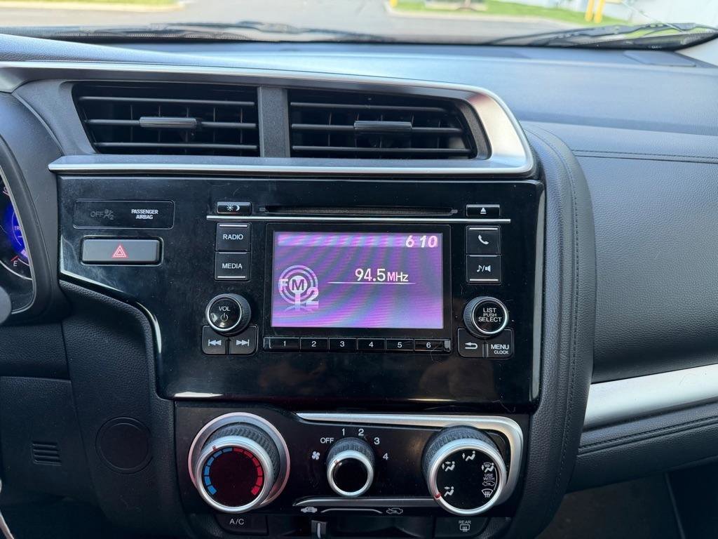 Used 2018 Honda Fit LX image 23