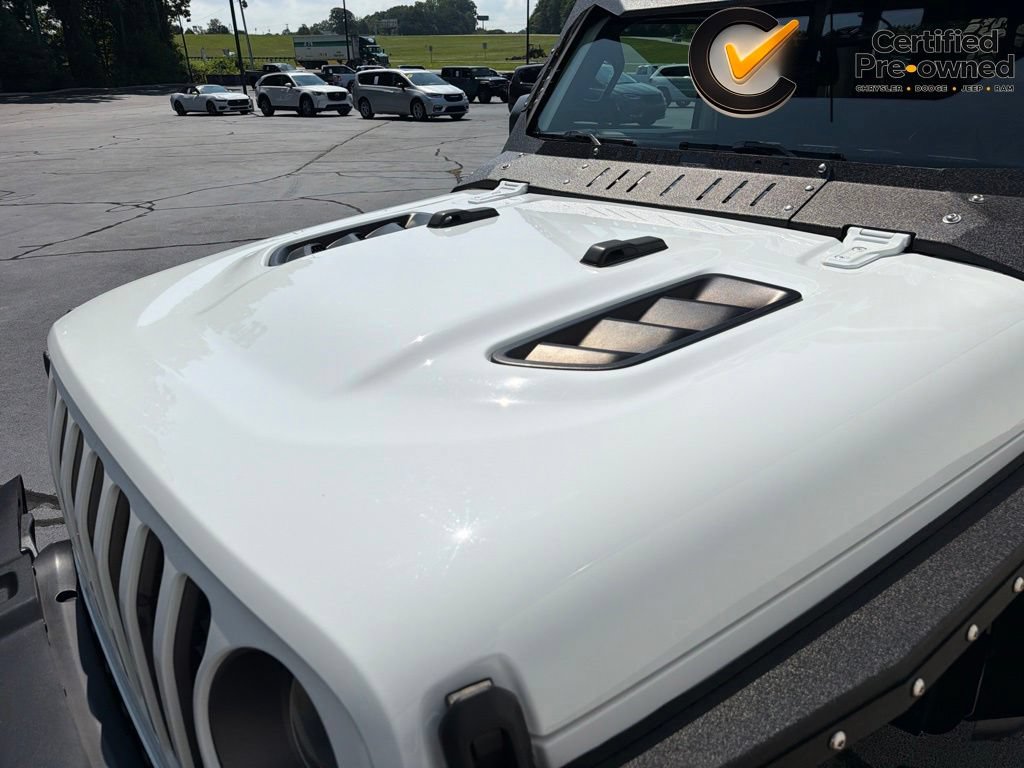 Certified 2021 Jeep Gladiator Rubicon AWD/4WD image 23