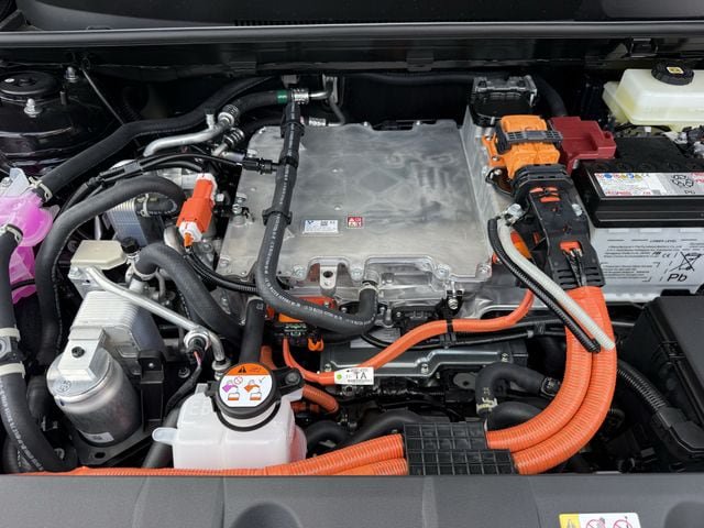 New 2026 Toyota C-HR AWD/4WD image 33