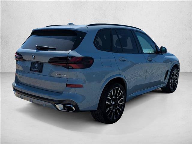 New 2026 BMW X5 xDrive40i w/ M Sport Package AWD/4WD image 2