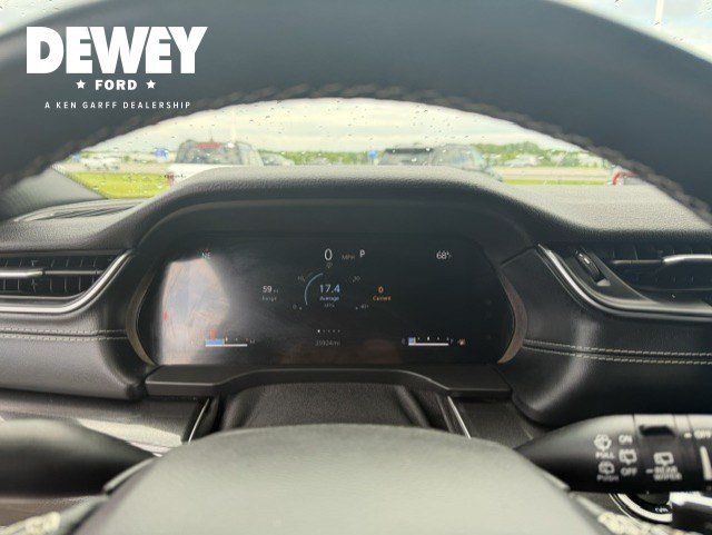 Used 2022 Jeep Grand Cherokee Altitude AWD/4WD image 15