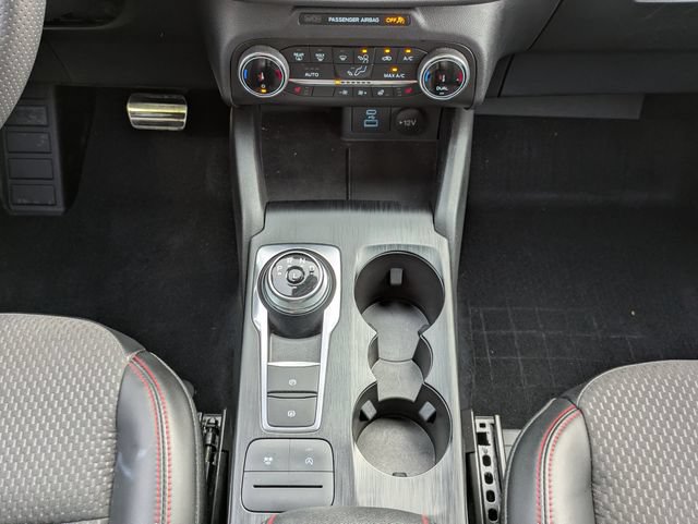 Used 2023 Ford Escape ST-Line AWD/4WD image 19