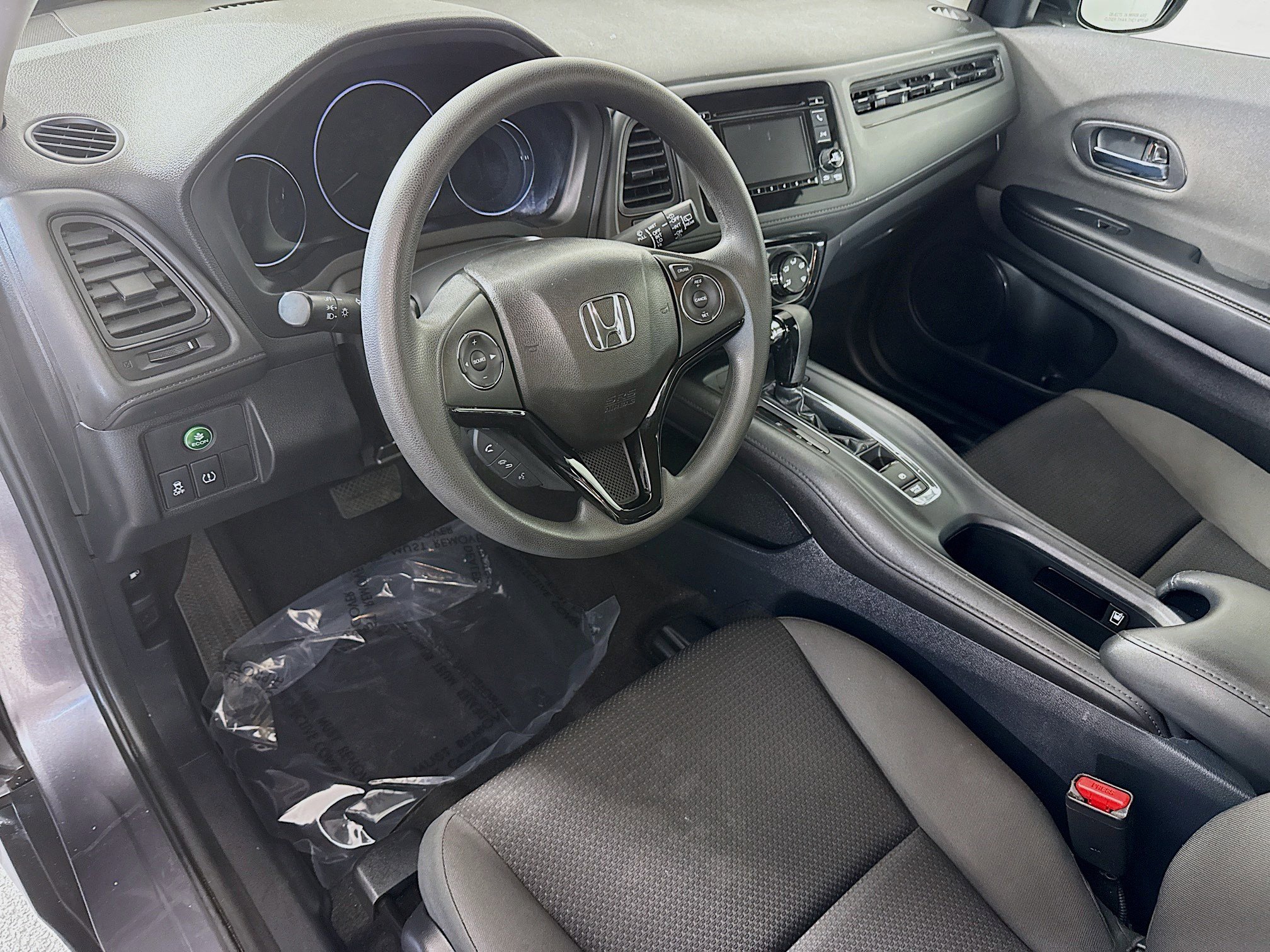 Used 2019 Honda HR-V LX image 22