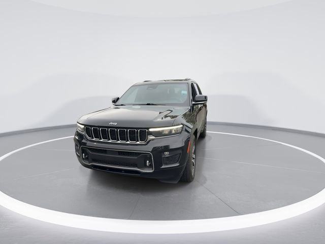 Used 2021 Jeep Grand Cherokee L Overland w/ Luxury Tech Group IV AWD/4WD image 3