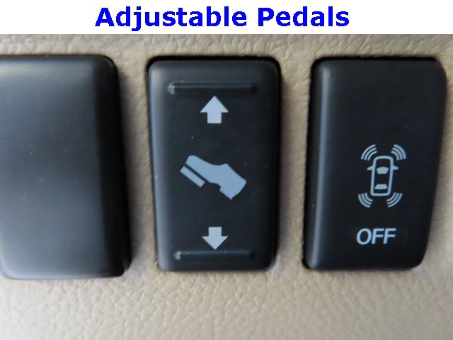 Used 2014 Nissan Armada Platinum w/ Platinum Reserve Package image 21