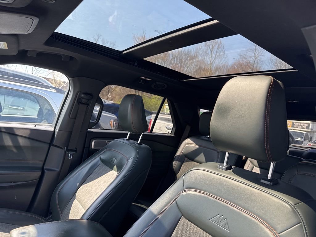 Used 2023 Ford Explorer Timberline w/ Timberline Technology Package image 9