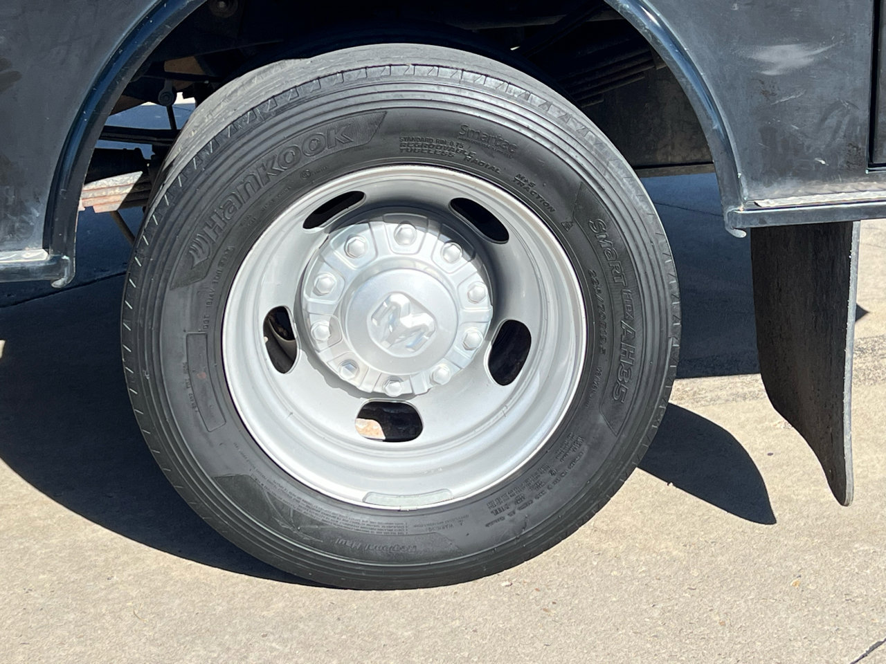 Used 2022 RAM 4500 Tradesman w/ Chrome Appearance Group image 31