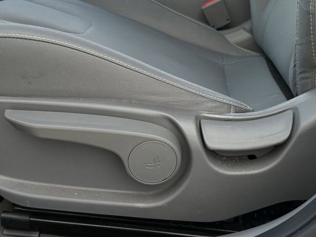 Used 2022 Hyundai Elantra SEL image 24