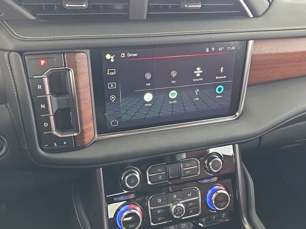 Used 2024 GMC Yukon Denali Ultimate image 13