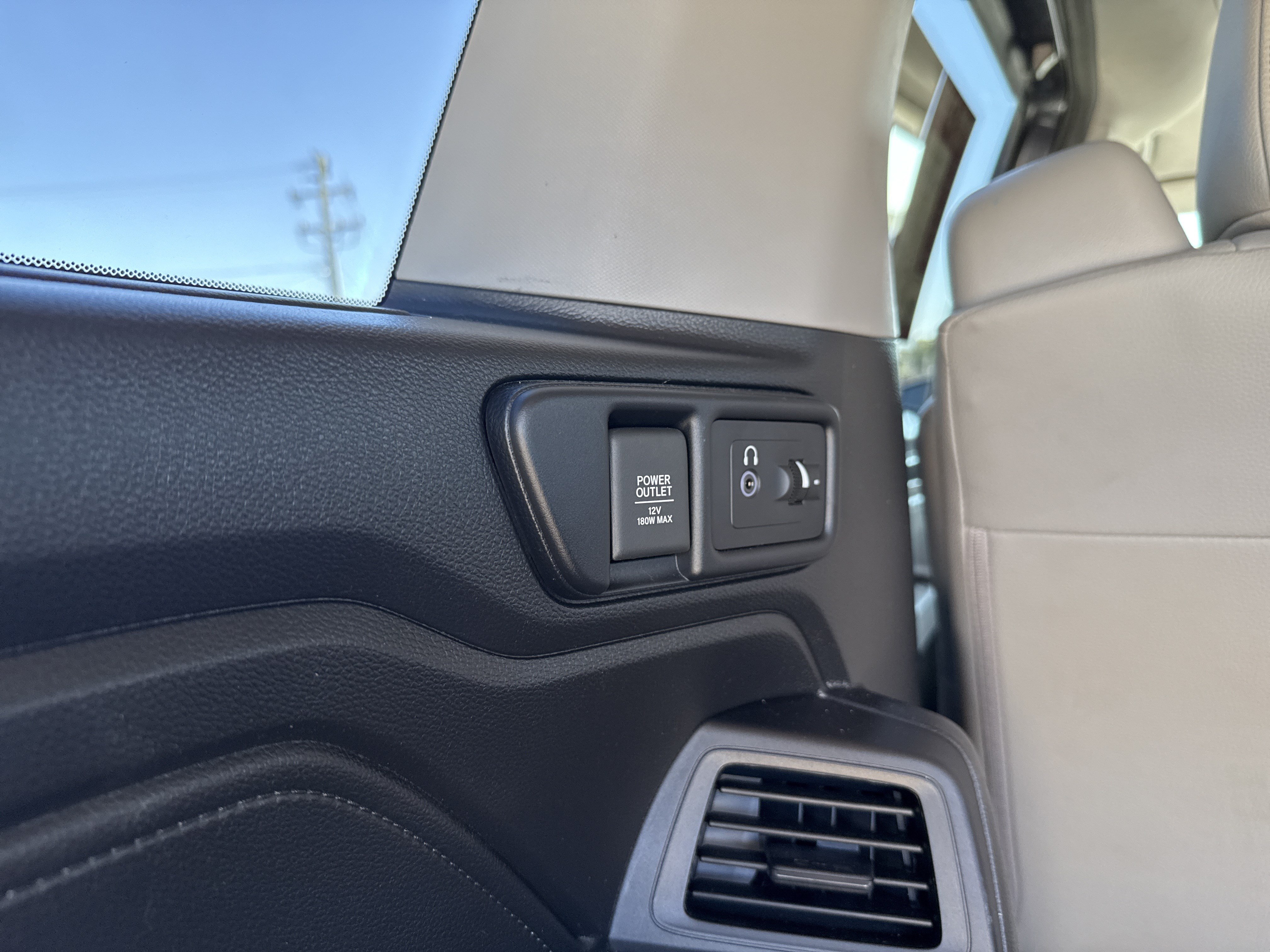 Used 2019 Honda Odyssey Elite image 41