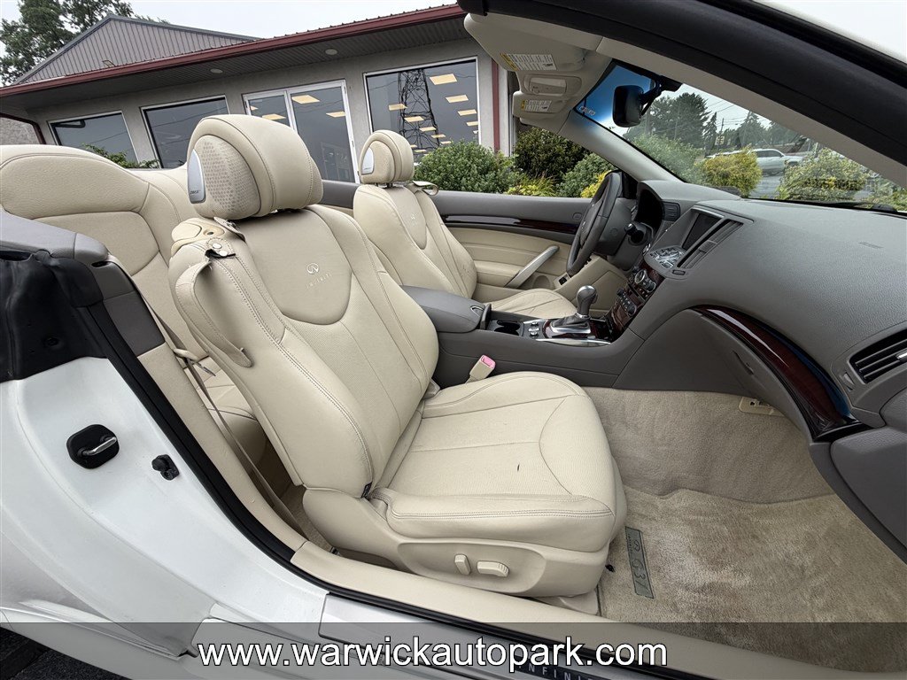 Used 2012 INFINITI G37 Convertible w/ Premium Pkg RWD image 21