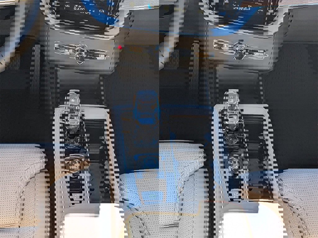 New 2026 Volvo XC90 B6 Ultra w/ Protection Package Premier image 21