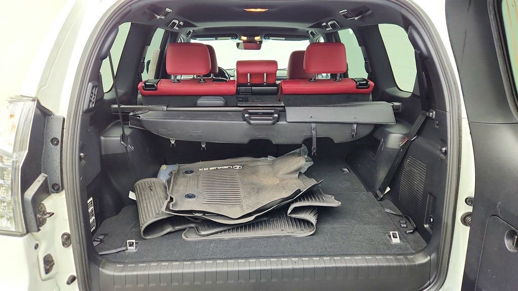 Used 2023 Lexus GX 460 Premium w/ Premium Plus Package image 23