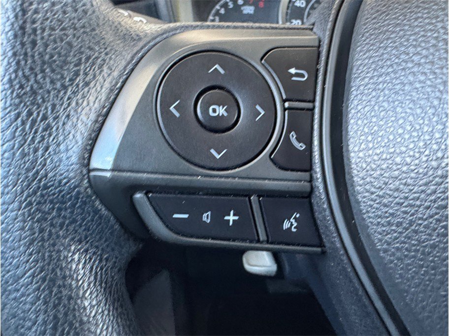 Used 2021 Toyota Corolla LE FWD image 13