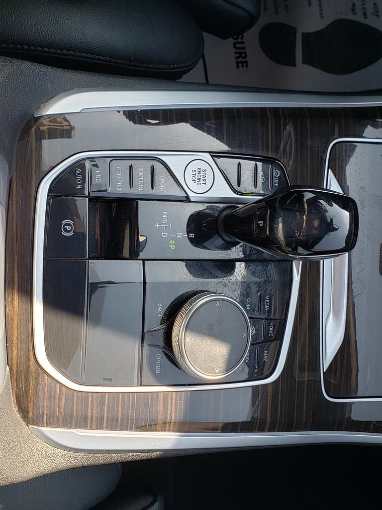 Used 2021 BMW X5 xDrive40i w/ Premium Package 3 image 30