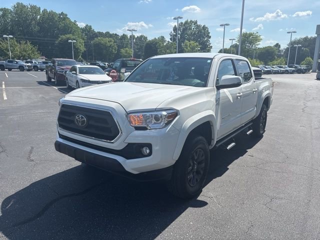 Used 2023 Toyota Tacoma SR5 w/ Technology Package AWD/4WD image 4