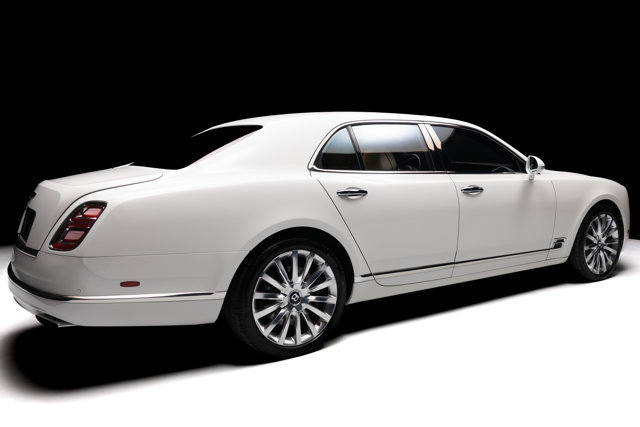 Used 2017 Bentley Mulsanne RWD image 4
