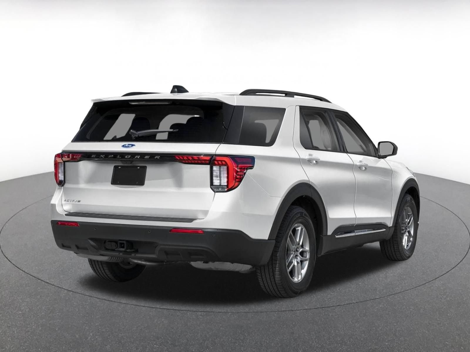 Used 2026 Ford Explorer Active AWD/4WD image 15