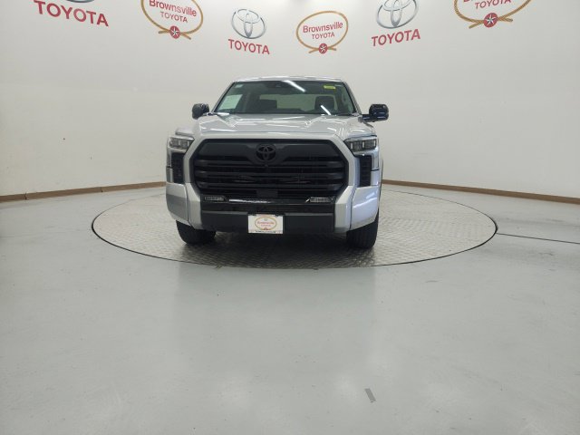 Used 2024 Toyota Tundra Limited AWD/4WD image 4