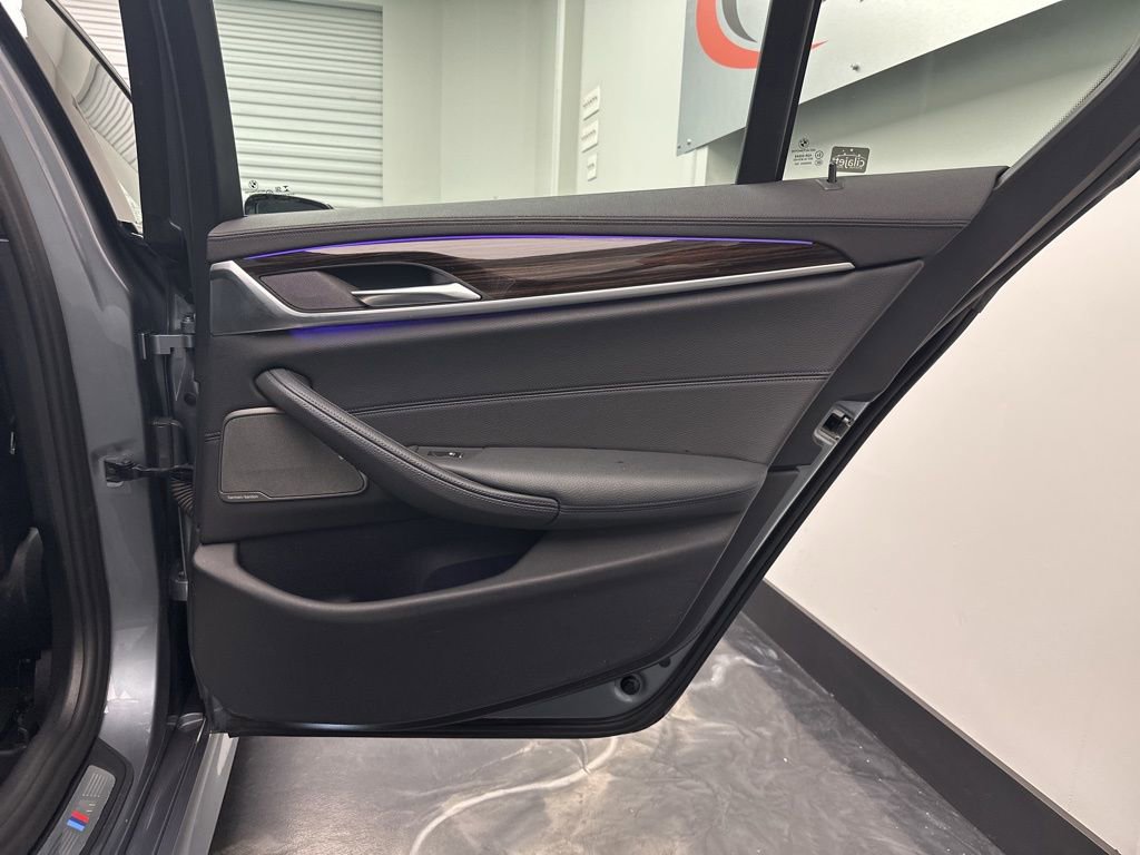 Used 2020 BMW 540i xDrive w/ M Sport Package image 11