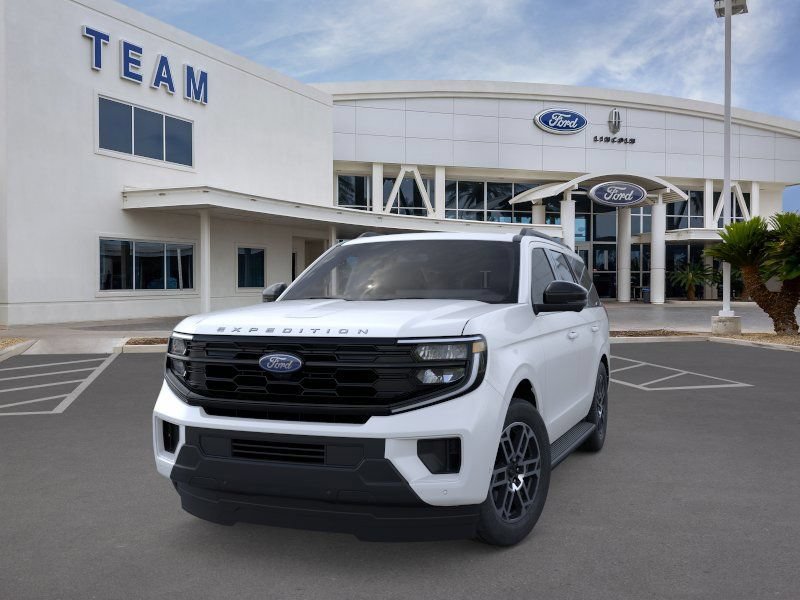 New 2026 Ford Expedition Active AWD/4WD image 2