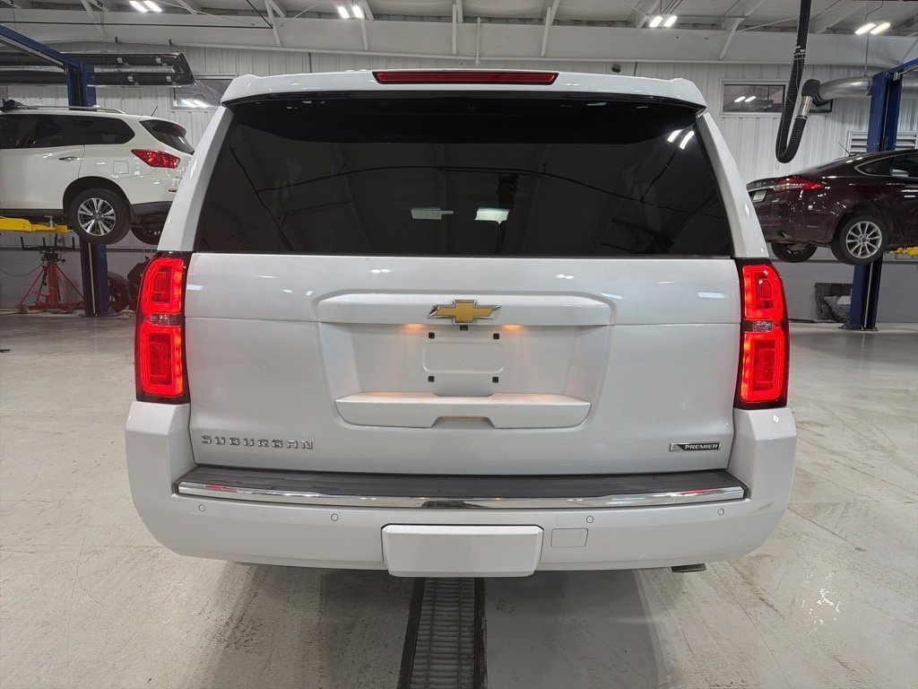 Used 2017 Chevrolet Suburban Premier image 10