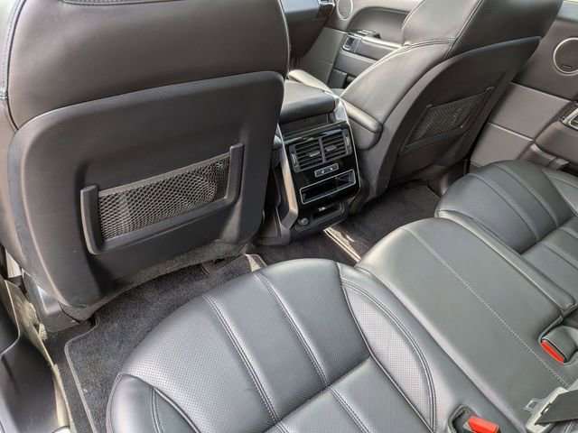 Used 2016 Land Rover Range Rover Sport HSE image 27