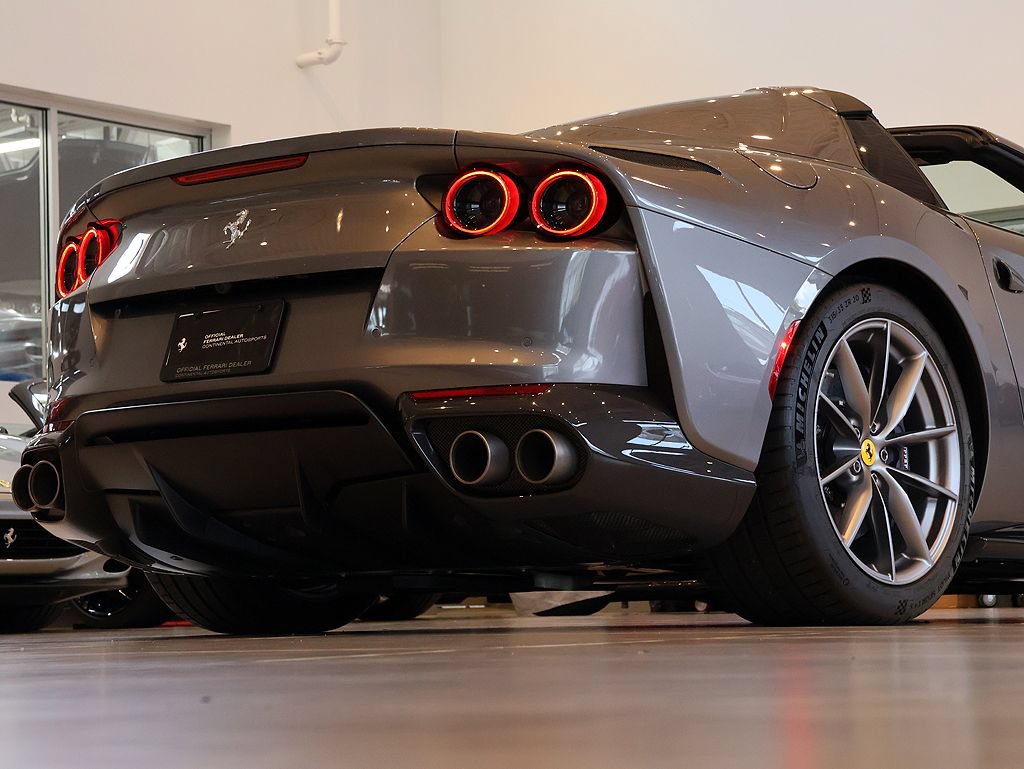 Certified 2022 Ferrari 812 GTS RWD image 16