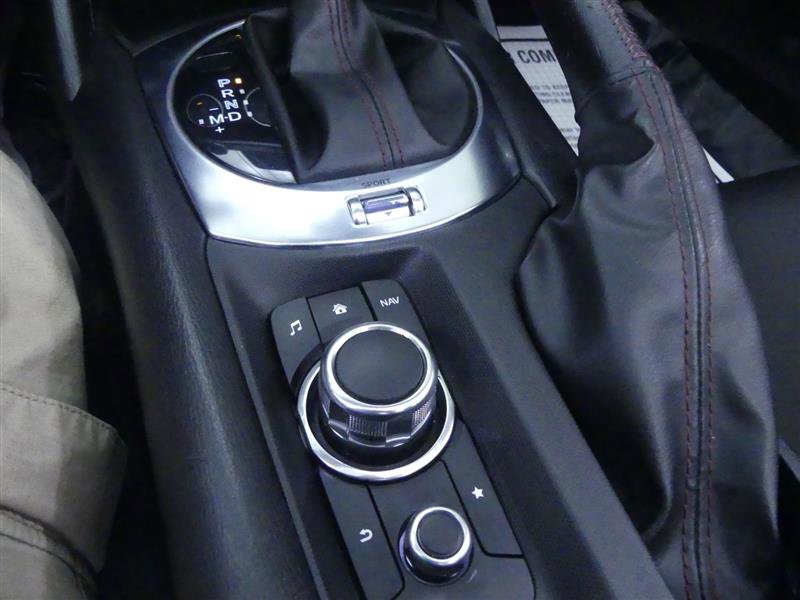 Used 2016 MAZDA MX-5 Miata Grand Touring image 15