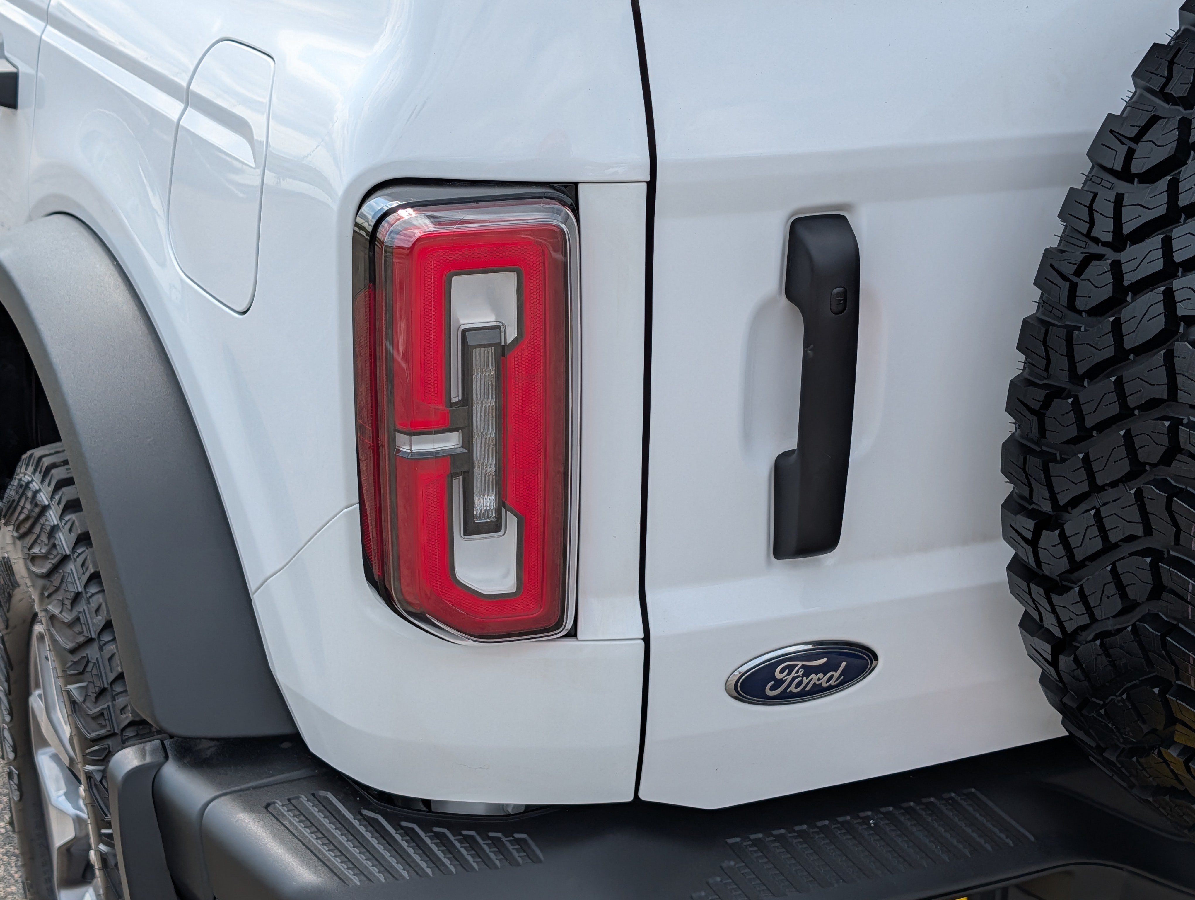 Used 2025 Ford Bronco Badlands AWD/4WD image 17