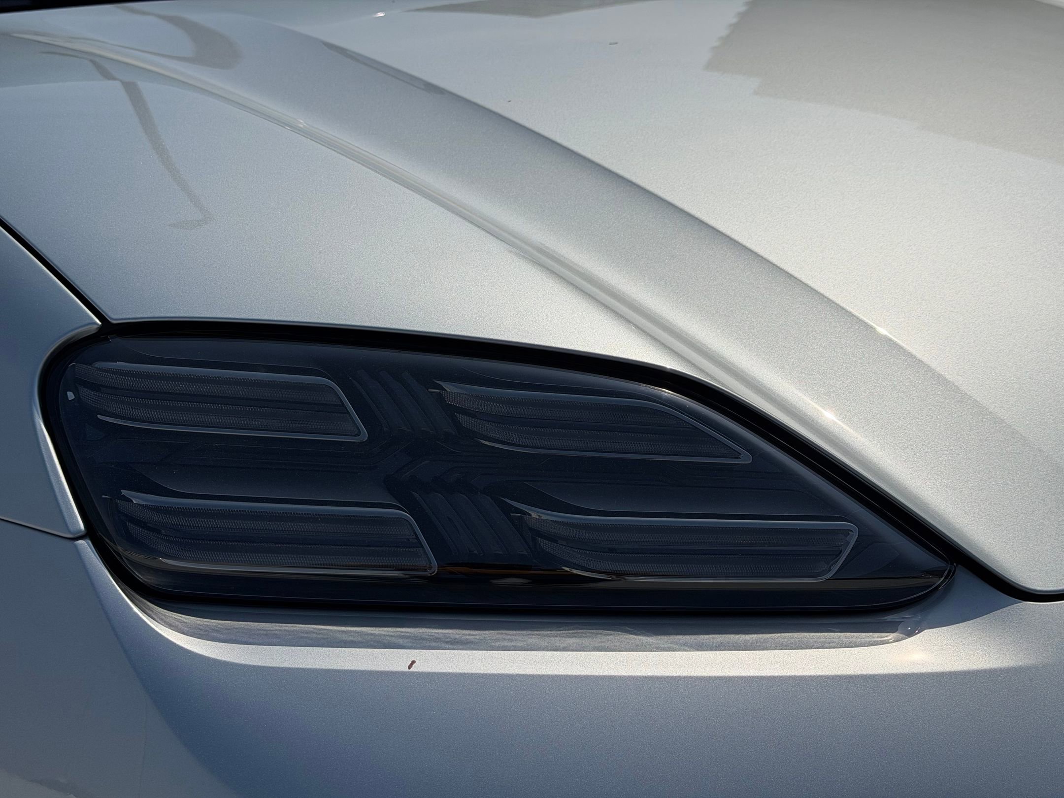 New 2026 Porsche Macan 4 Electric AWD/4WD image 12