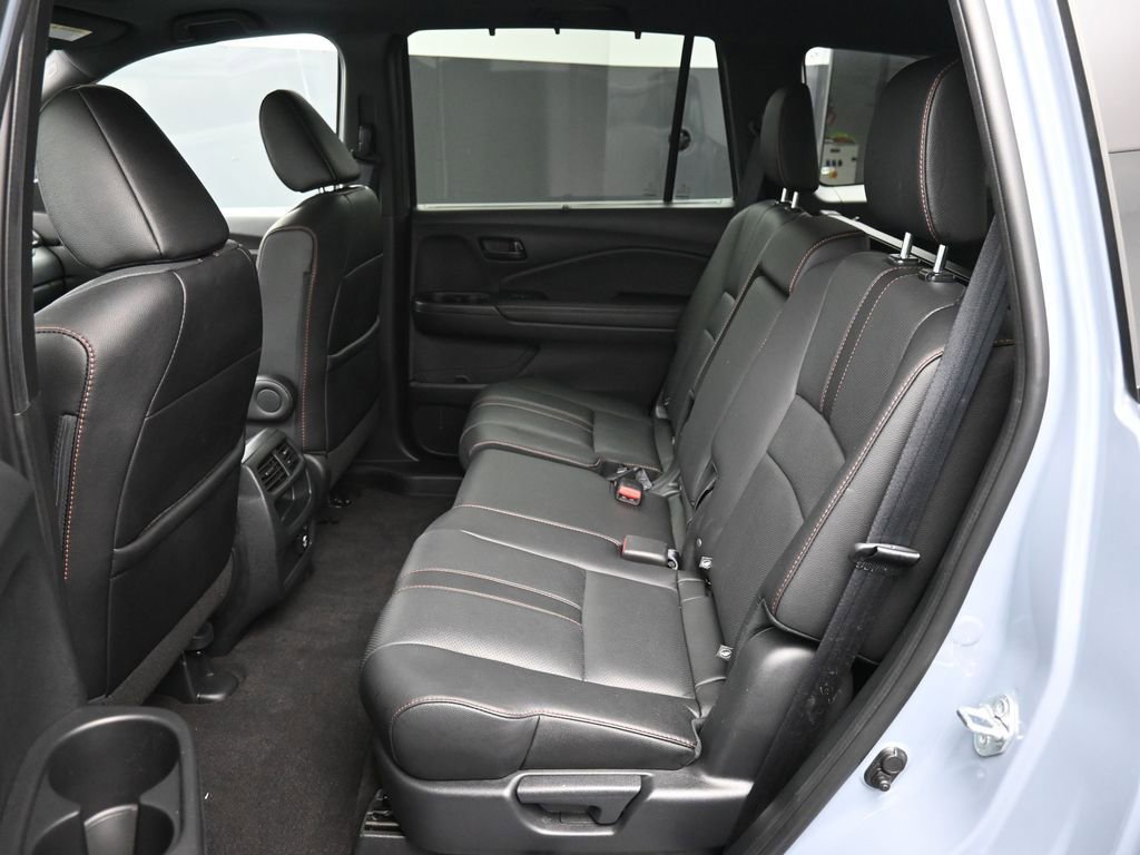 Certified 2023 Honda Passport TrailSport image 21