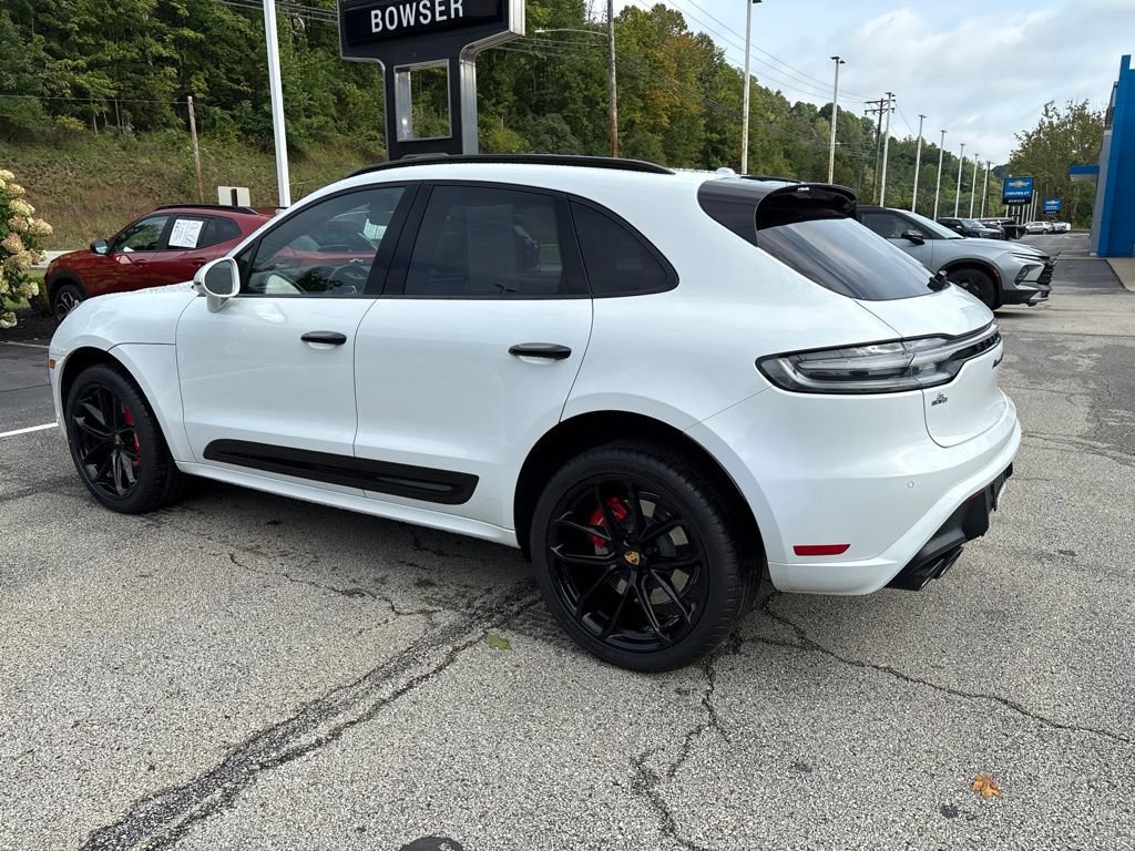 Used 2022 Porsche Macan GTS AWD/4WD image 3