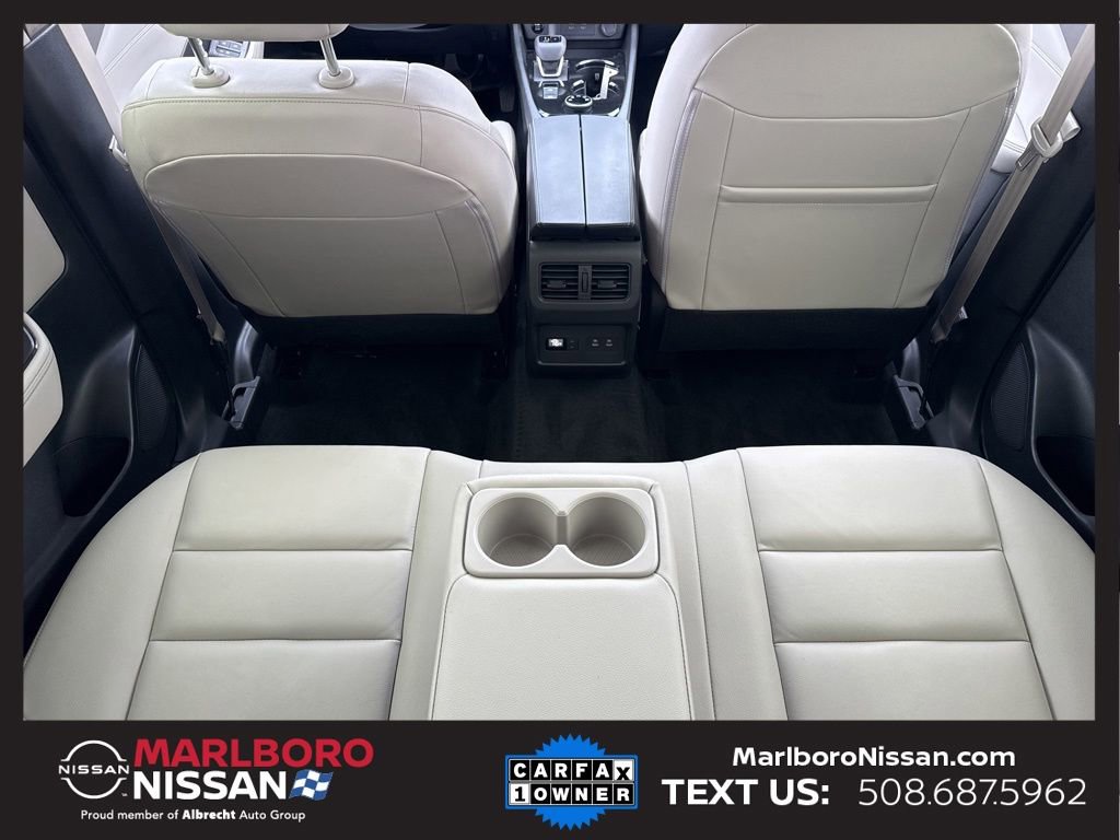 Certified 2025 Nissan Rogue SL w/ Tech Package image 15