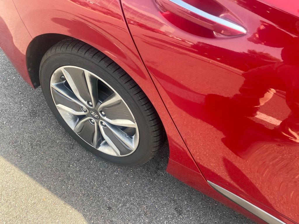 Used 2019 Hyundai Ioniq Limited w/ Ultimate Package 02 FWD image 9