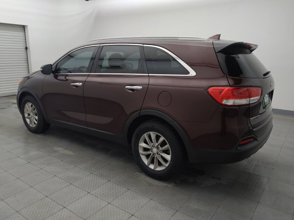 Used 2018 Kia Sorento LX FWD image 3