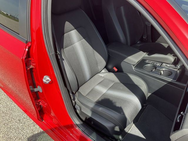 Used 2023 Honda Civic Sport image 31