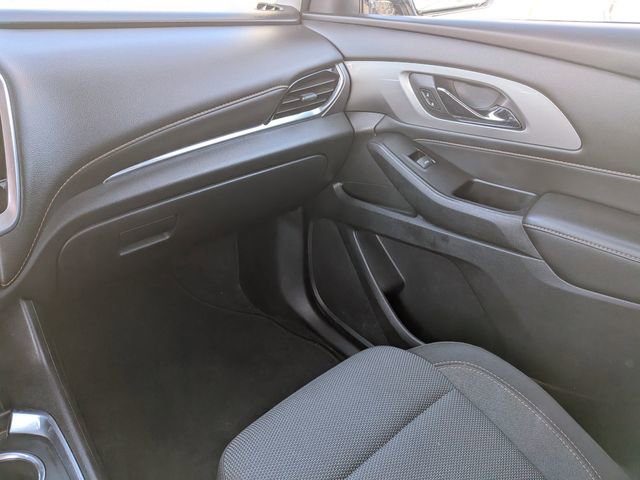 Used 2019 Chevrolet Traverse LT FWD image 18