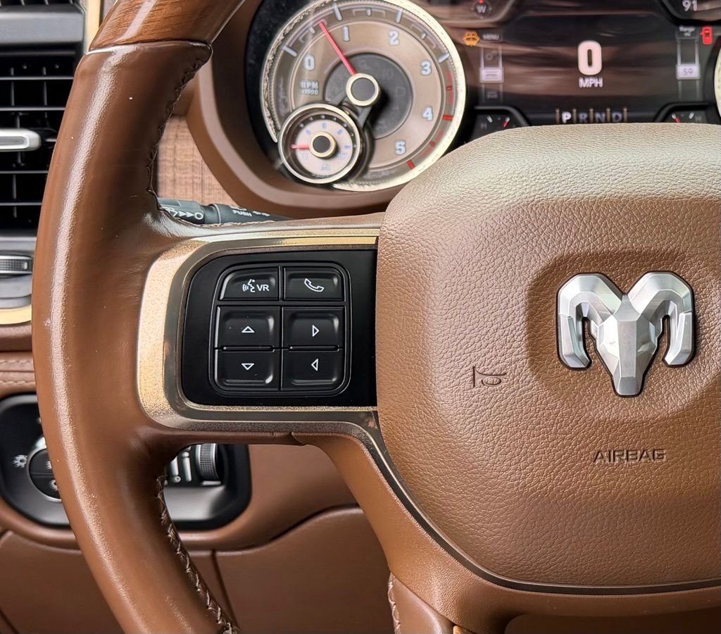 Used 2022 RAM 3500 Limited AWD/4WD image 47