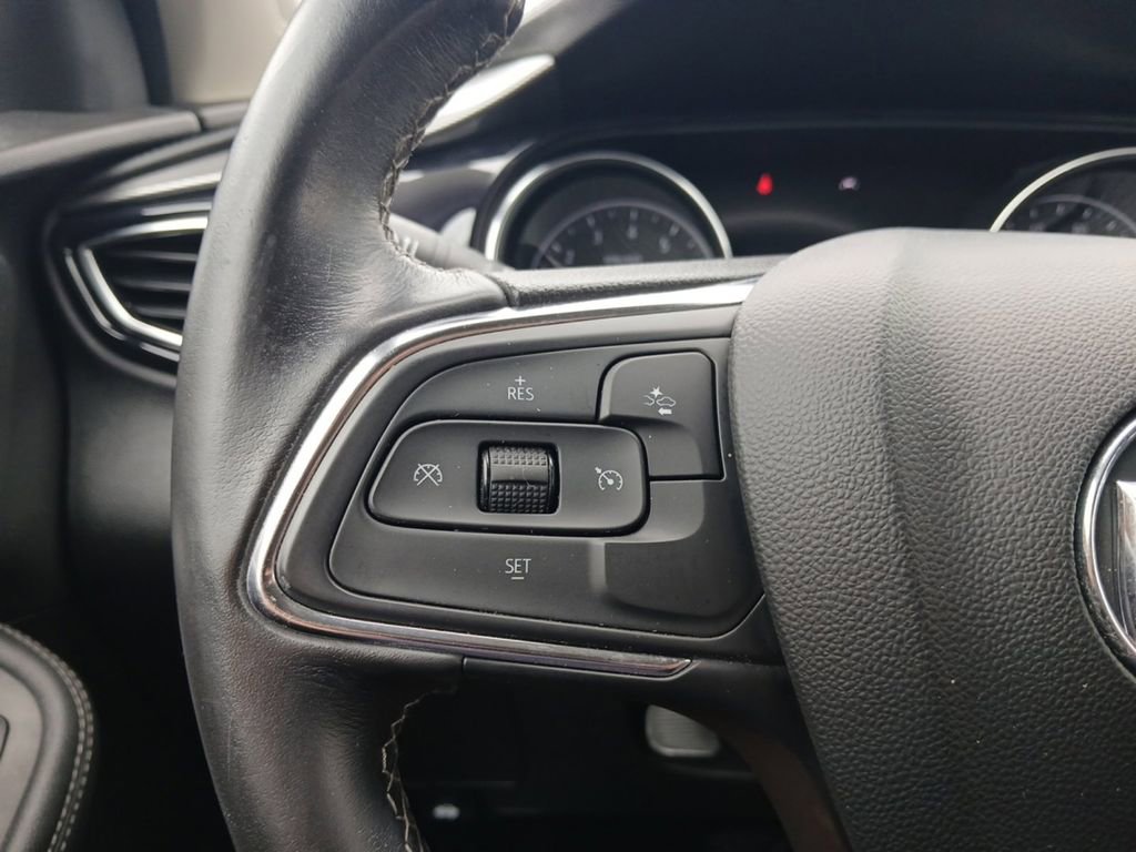 Used 2020 Buick Encore GX Select w/ Experience Buick Package FWD image 16