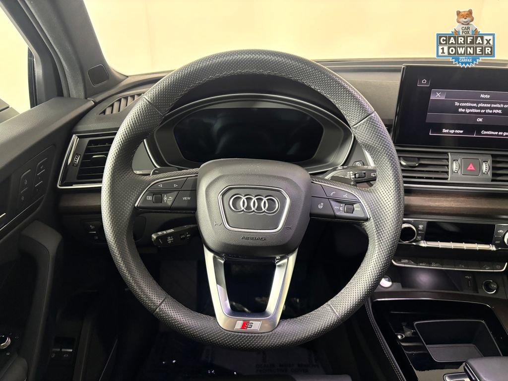 Used 2024 Audi Q5 e Premium Plus w/ Premium Plus Package AWD/4WD image 18