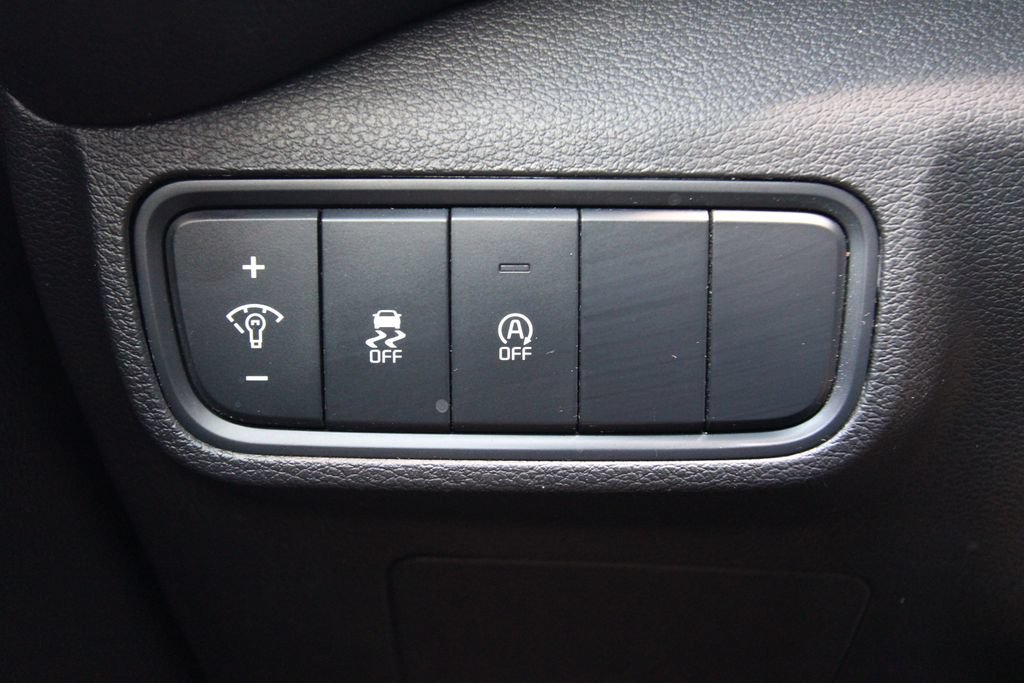 Used 2023 Kia Soul LX FWD image 20