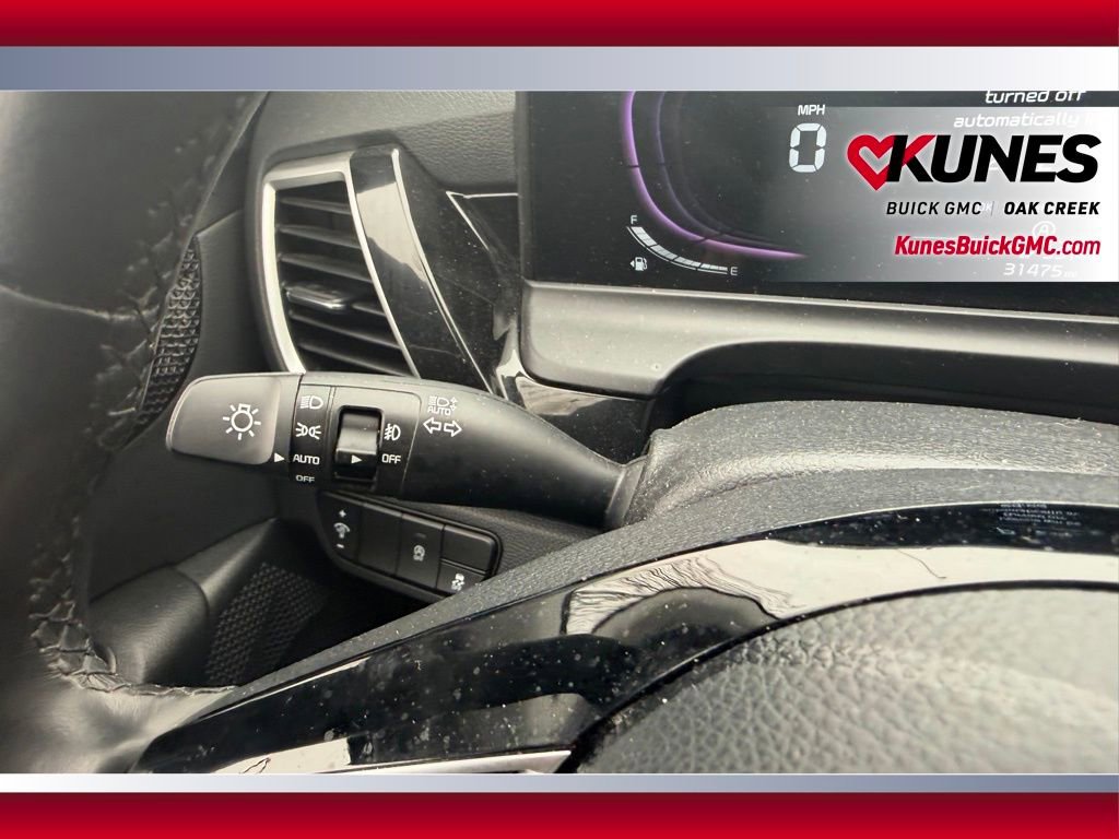 Used 2025 Kia Seltos S image 15