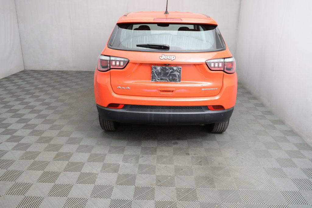 Used 2018 Jeep Compass Sport w/ Tech Group AWD/4WD image 6