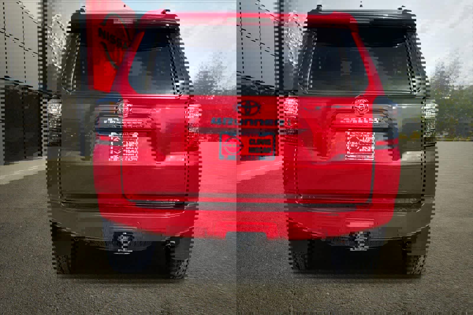 Used 2022 Toyota 4Runner SR5 image 8