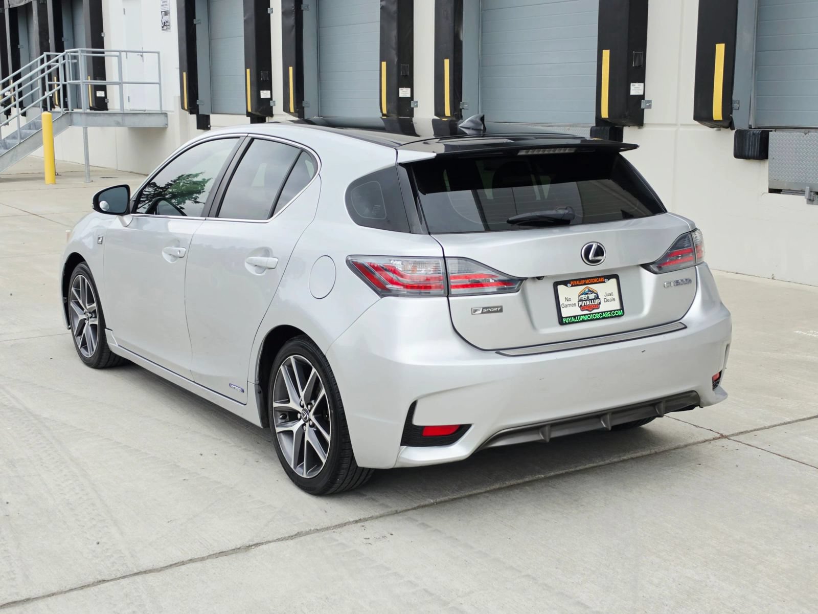 Used 2016 Lexus CT 200h FWD image 3