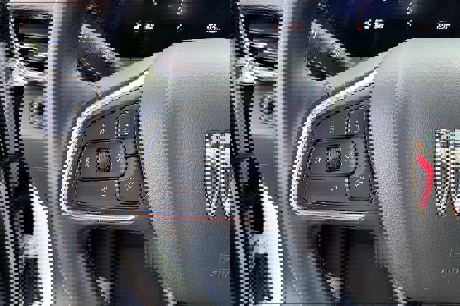 Used 2024 Buick Envista Avenir image 26